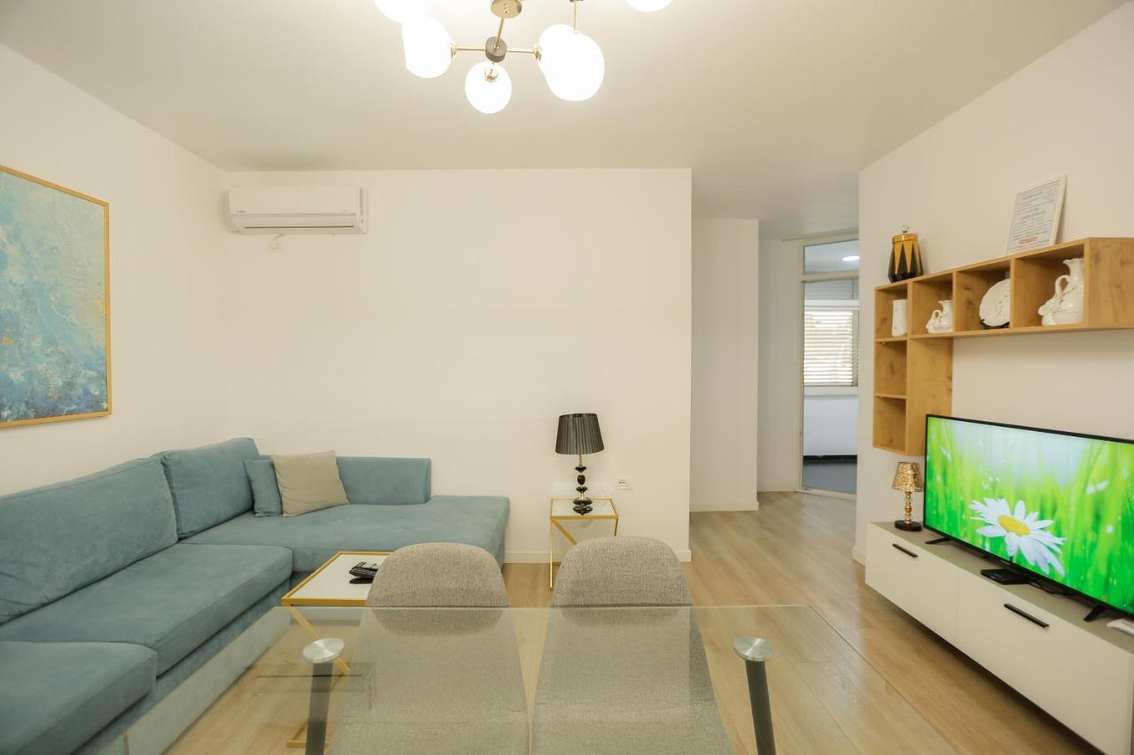 Miku Apartment-Premium 2Bd At Wilson Square Tirana Extérieur photo